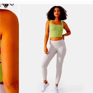 Halara brand new with tags workout cropped tank top.